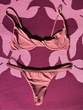 Benoa Swim Shea Top & Uluwatu Bottom in Orchid / Small LIKE NEW